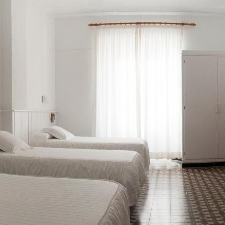 Hostal La Florida - Habitación cuádruple - 5