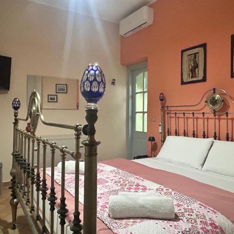 Casa Amelia - Charme in Taormina - Two-Bedroom House - 59