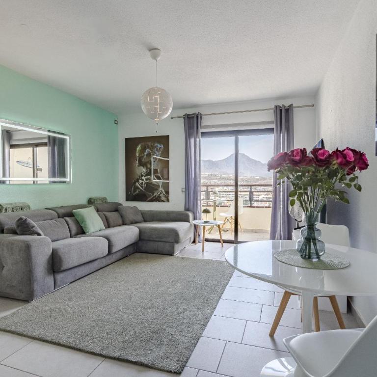 14th floor Panoramic View - Apartamento de 1 dormitorio con balcón y vistas al mar - 9