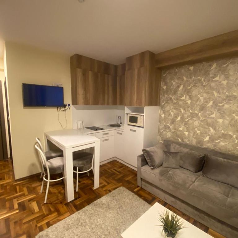 Apartman Marta - Kraljevi Čardaci - Standardni Studio - 1