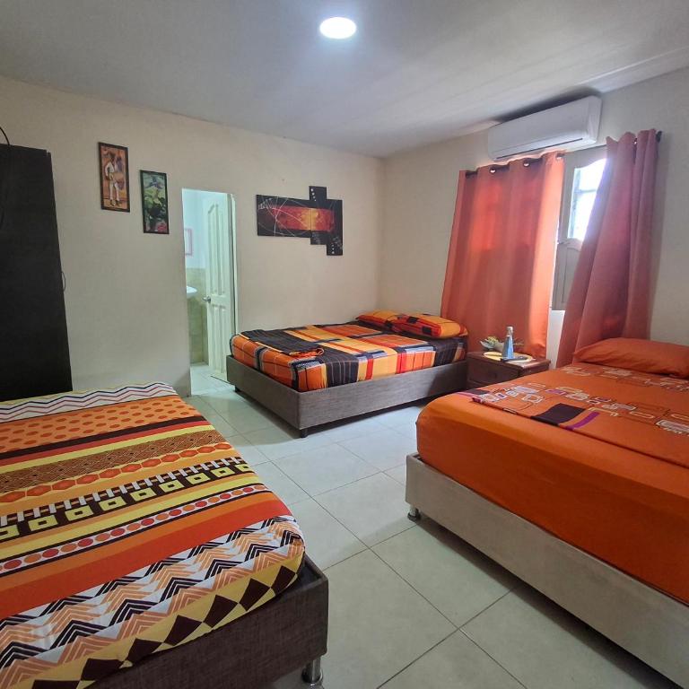 Cabaña Caminito del Sol Palmarito Beach - Three-Bedroom House - 5