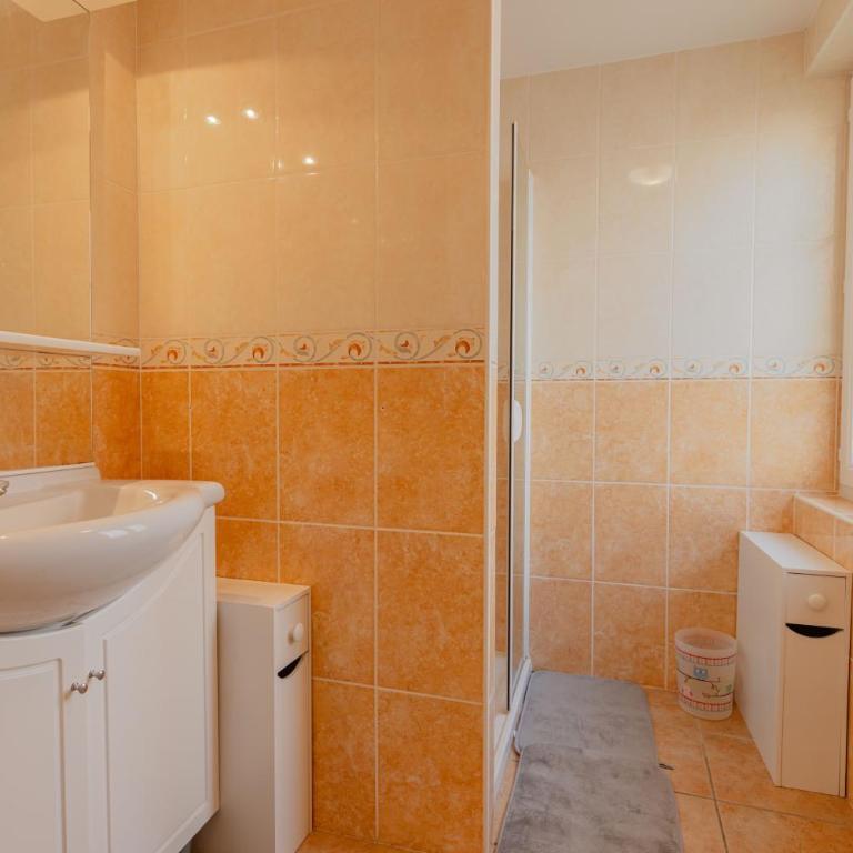 Charmante maison au calme Royan - Haus mit 2 Schlafzimmern - 4