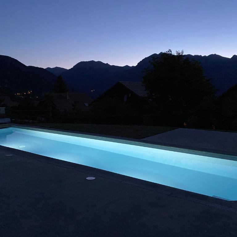 Élégant chalet contemporain - sauna - piscine -10p - Villa - 58