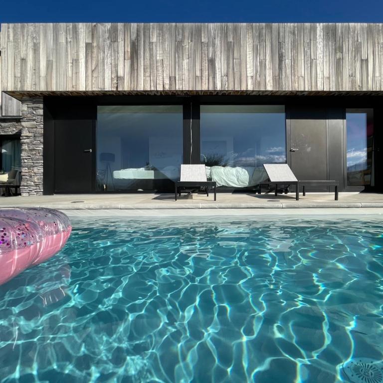 Élégant chalet contemporain - sauna - piscine -10p - Villa - 54
