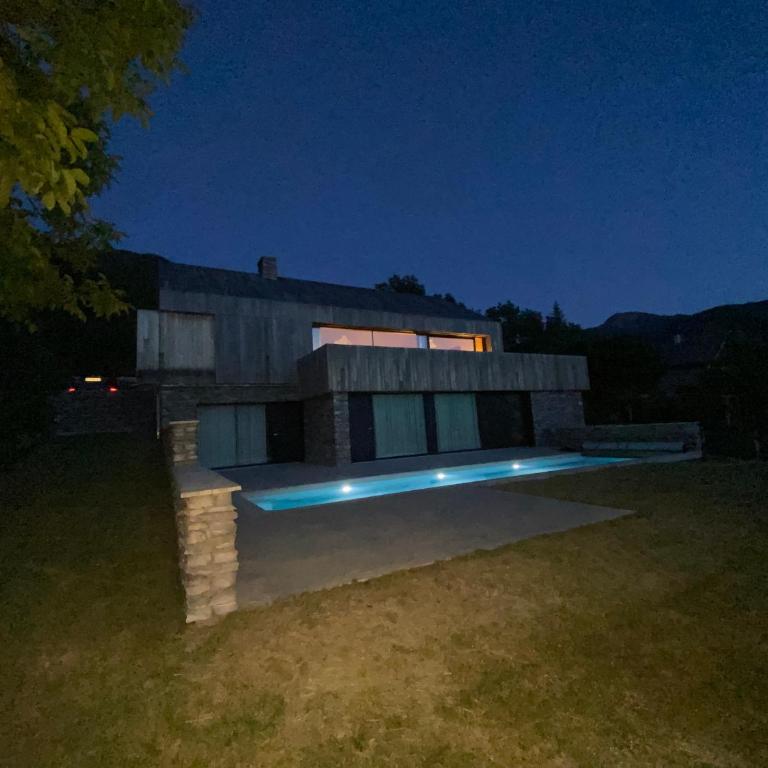 Élégant chalet contemporain - sauna - piscine -10p - Villa - 47