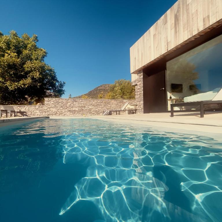 Élégant chalet contemporain - sauna - piscine -10p - Villa - 56