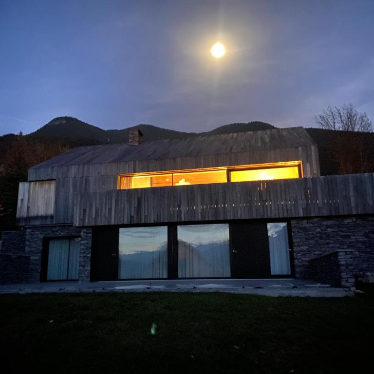 Élégant chalet contemporain - sauna - piscine -10p - Villa - 62