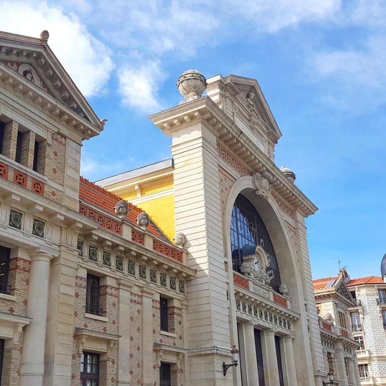 Le GRAND JEAN - CENTRAL PRES GARE ET TRAM - supermarchés - WIFI - 3 Person - Appartement 1 Chambre - 28