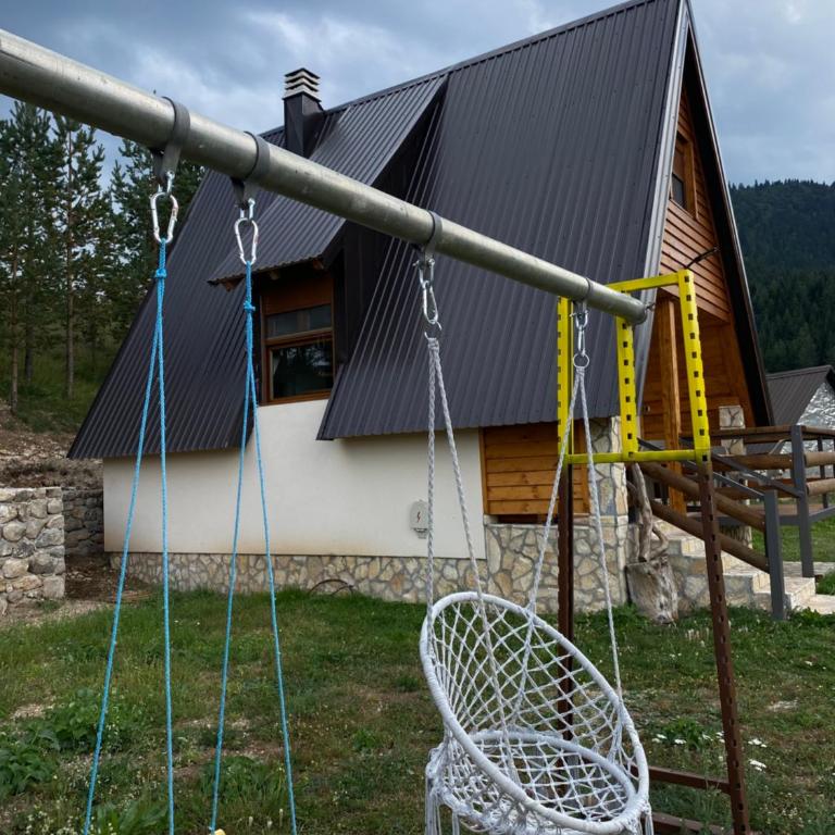 Srce Zminice - Vila sa 2 Spavaće Sobe - 17