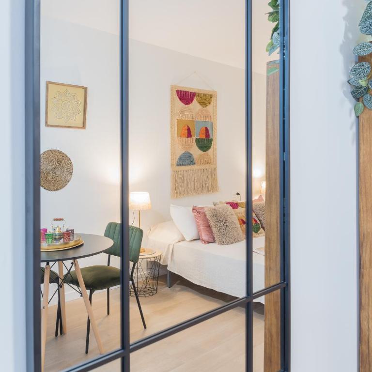 Alcazaba Suites - Apartamento de 1 dormitorio - 2