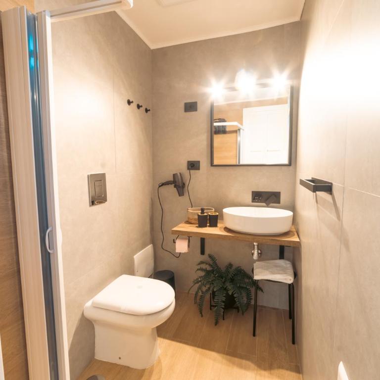 A' Finestrella a Materdei - Appartamento con 1 Camera da Letto - 40