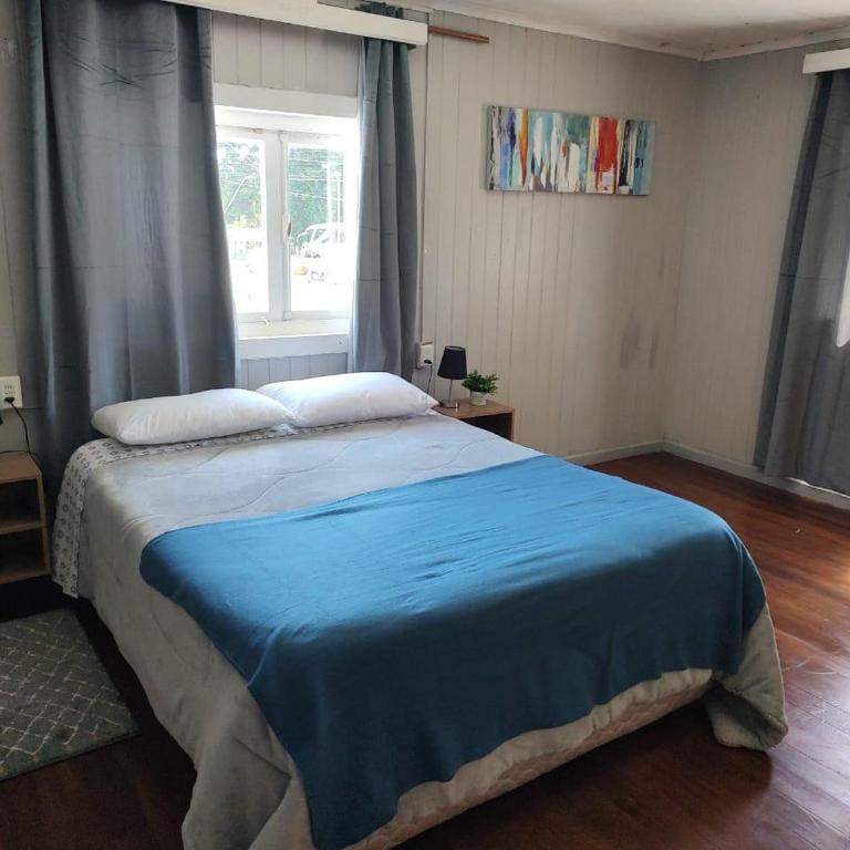 Hostal La Casona Ensenada con parking - Habitación Estándar - 1 cama grande - 4