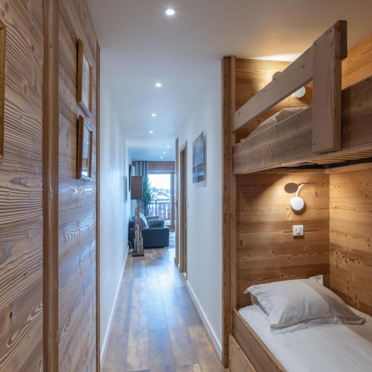 Appartement familial rénové, quartier Alpe d'Huez, orientation sud - Appartement 2 Chambres - 8