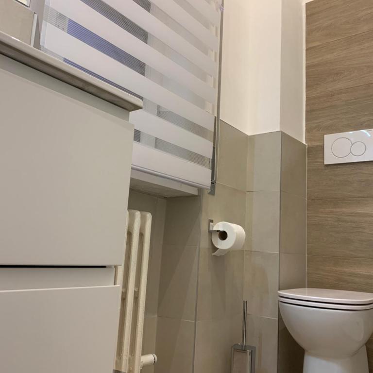KoneroHome - Appartamento con 2 Camere da Letto - 10