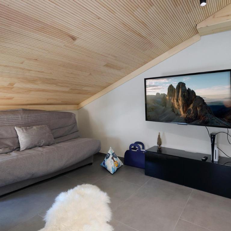 Chalets Horizon Blanc - Vue exceptionnelle Loup Blanc -Sauna extérieur Ours des Glaces -5 étoiles - Superior Chalet - 28