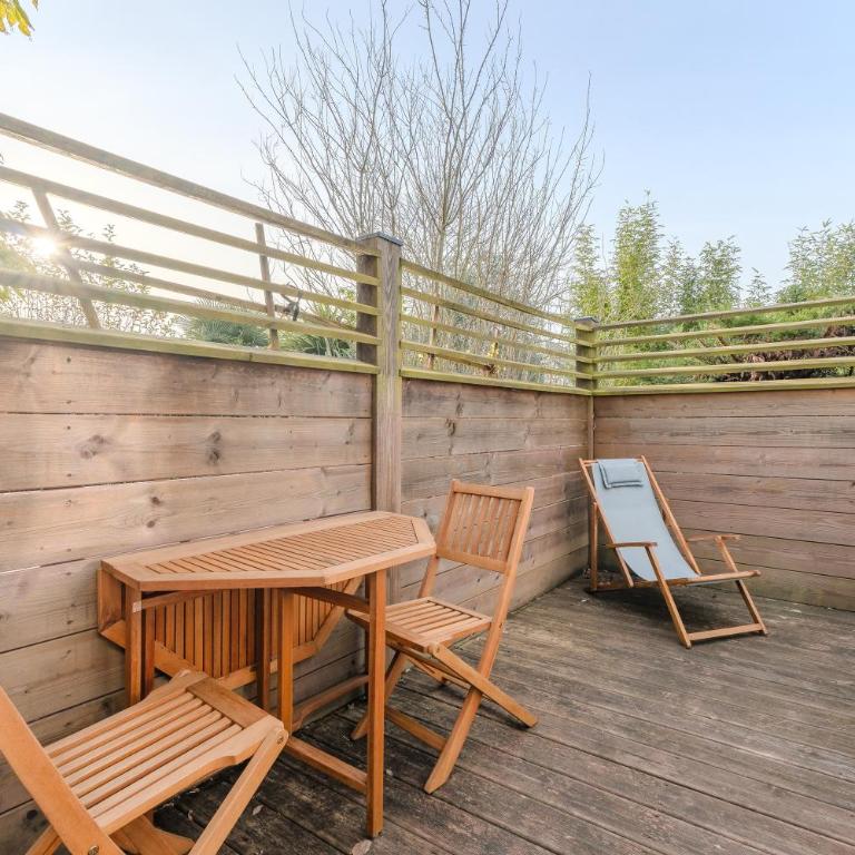 Maison Athlos - Quartier calme au coeur de Nantes - Three-Bedroom House - 2