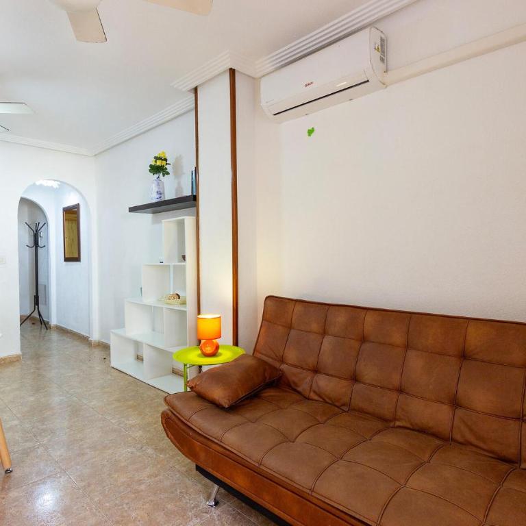 Lovely Apartment In Torrevieja With Swimming Pool - Two-Bedroom Apartment - 3
