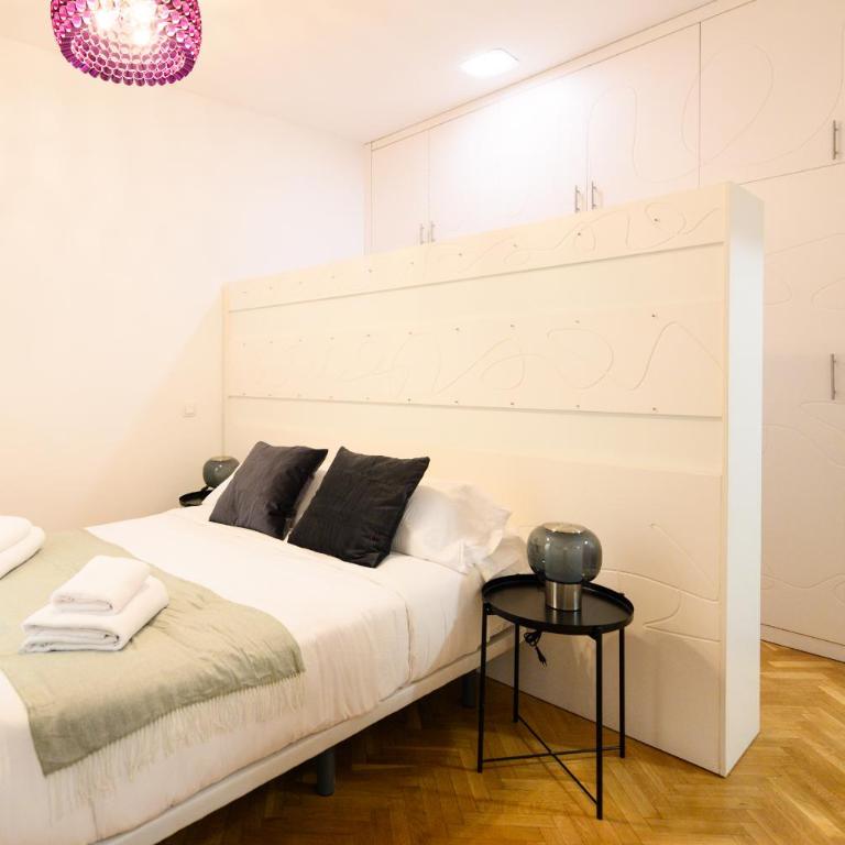For You Rentals Elegante vivienda de 3 habitaciones en el centro de Madrid Temporal PSM92 - Apartamento de 3 dormitorios - 9