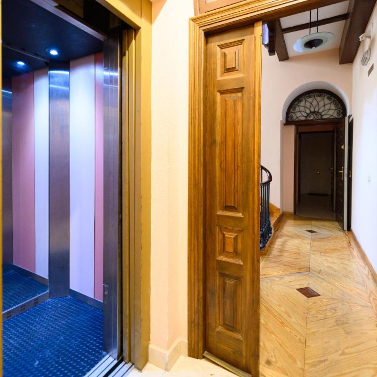 For You Rentals Elegante vivienda de 3 habitaciones en el centro de Madrid Temporal PSM92 - Apartamento de 3 dormitorios - 32