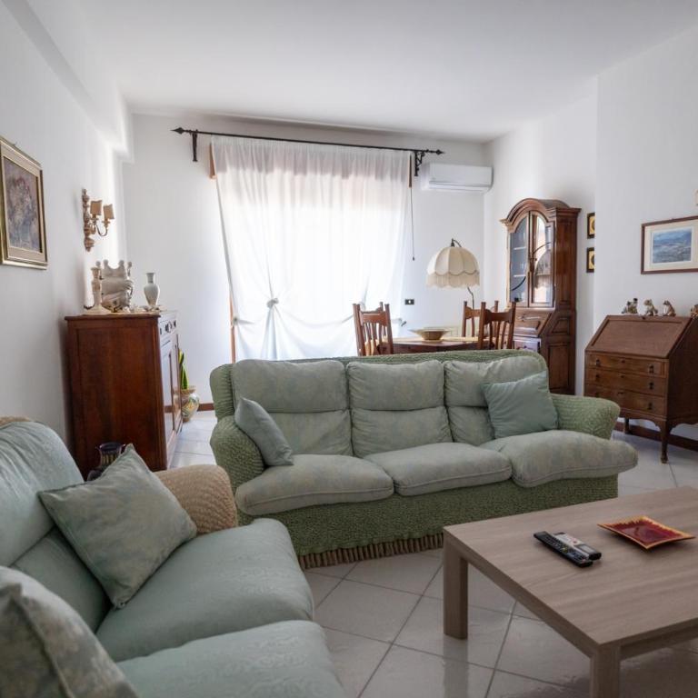 Frontemare da Anna - Three-Bedroom Apartment with Sea View - 42