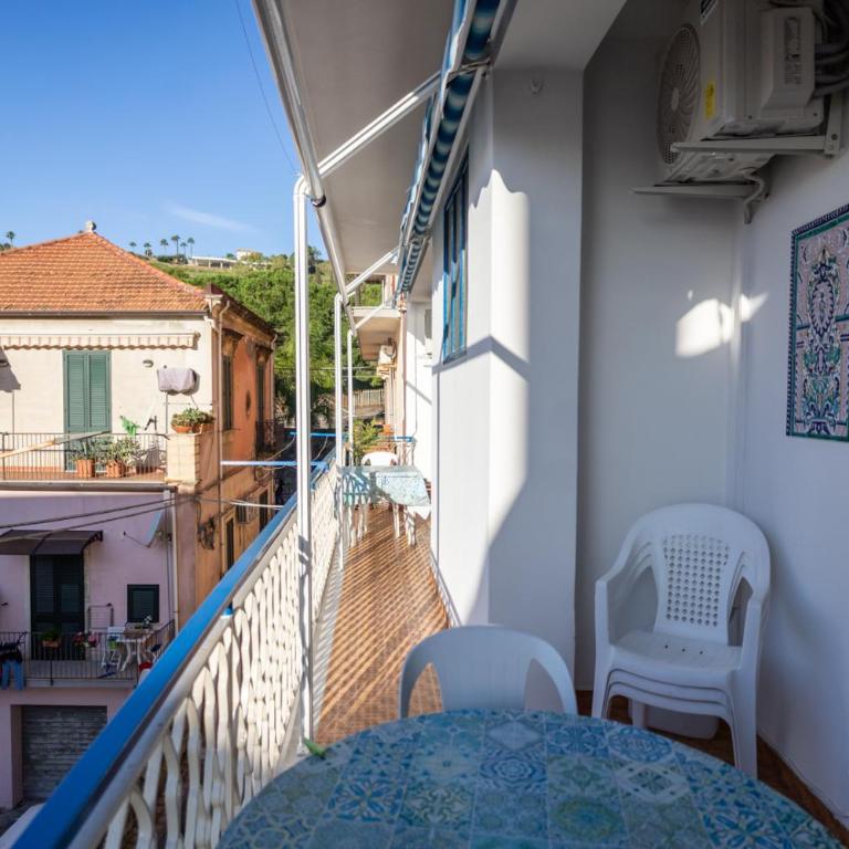 Frontemare da Anna - Three-Bedroom Apartment with Sea View - 50