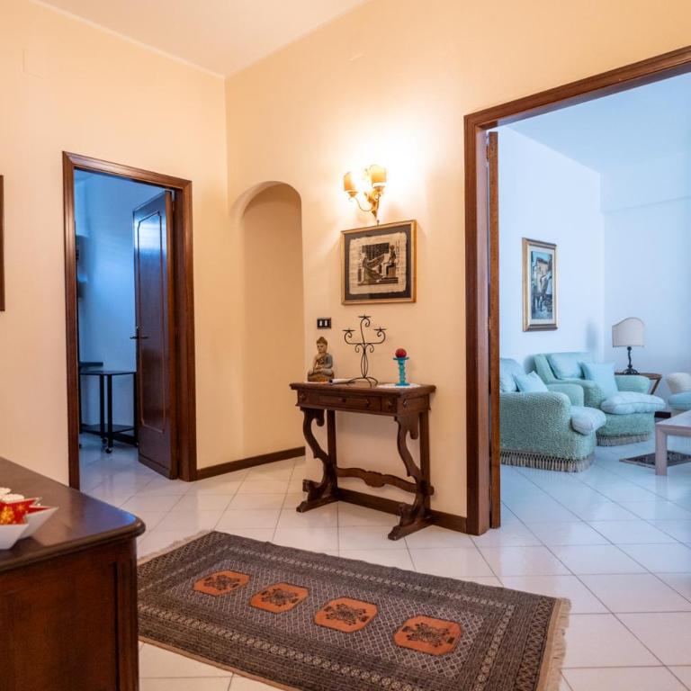 Frontemare da Anna - Three-Bedroom Apartment with Sea View - 54