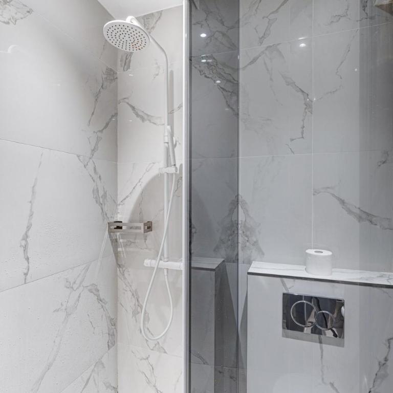 212 Suite Louboutin - Superb Apartment in Paris - Appartement - 15