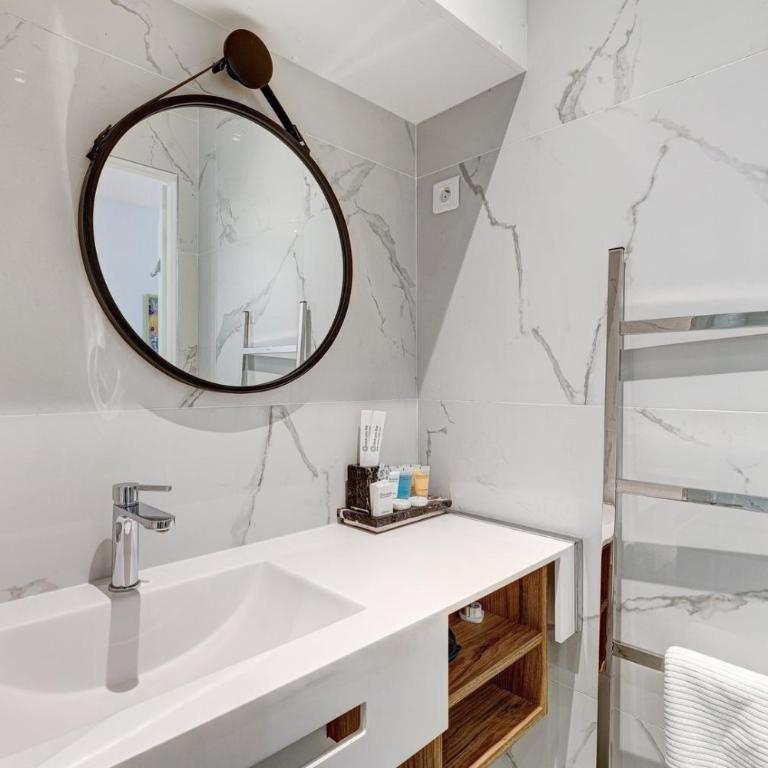 212 Suite Louboutin - Superb Apartment in Paris - Appartement - 5