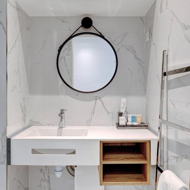 212 Suite Louboutin - Superb Apartment in Paris - Appartement - 11