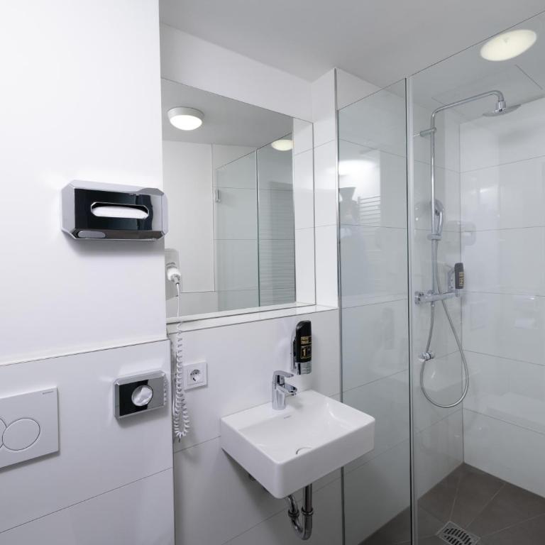 Smart Stay Hotel Station - Einzelzimmer - 2