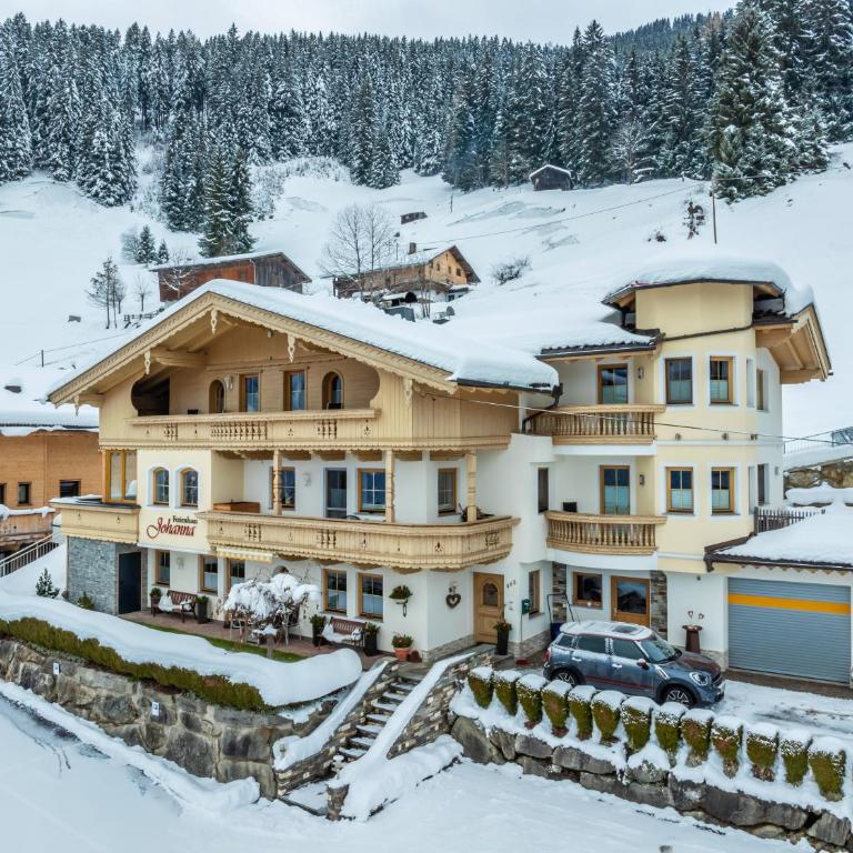 Appartement Sonne im Ferienhaus Johanna - Mayrhofen-Hippach- In der Nähe von der Skipiste - Apartment mit 2 Schlafzimmern und Bergblick - 2