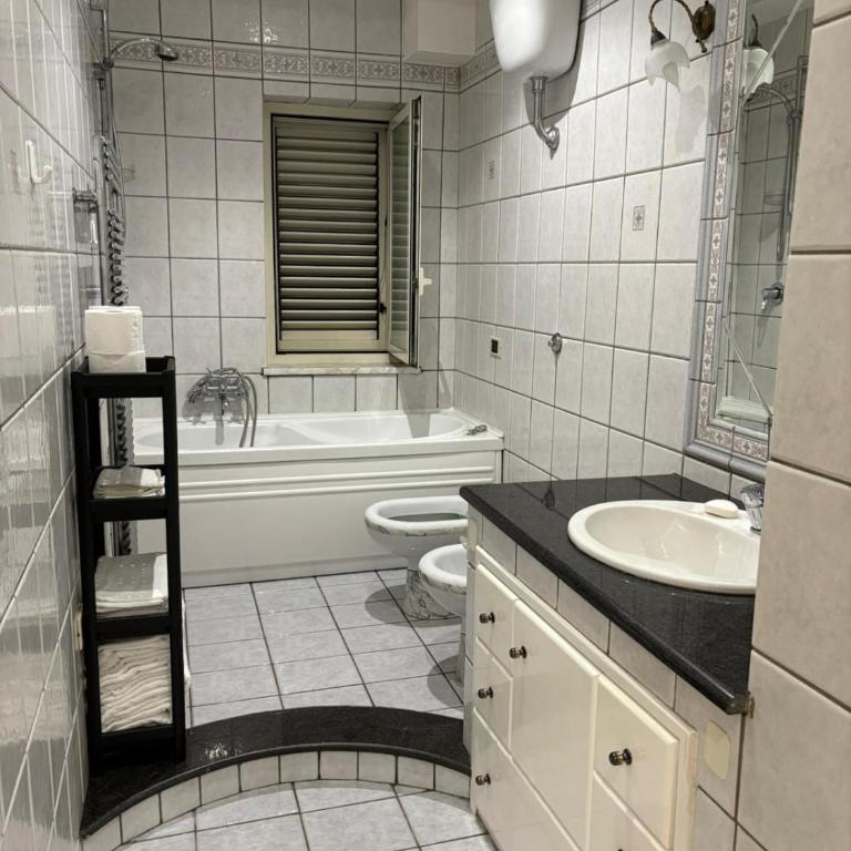 Cuore di Casa - Appartamento con 2 Camere da Letto - 19
