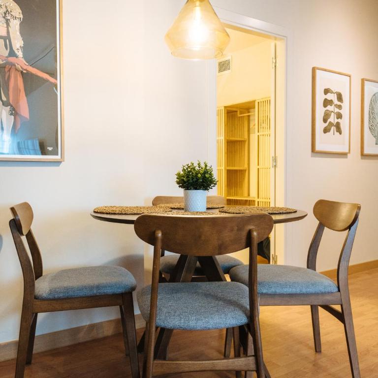 Charming Apartment in the Heart of Triana, Seville - Apartamento de 2 dormitorios - 2