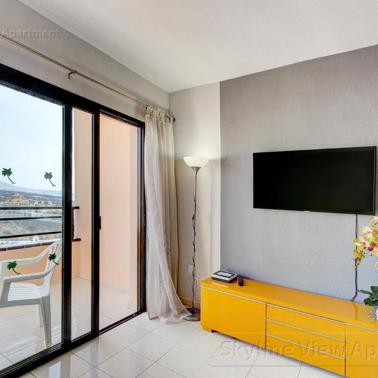 Skyline View Apartment - FREE PRIVATE Parking Including & Guest BONUS - Apartamento de 1 dormitorio - 5