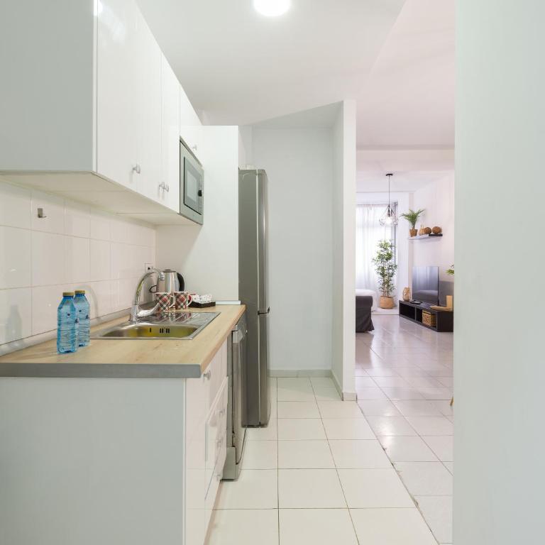 CITY FAMILY Néstor de la Torre - Three-Bedroom Apartment - 22
