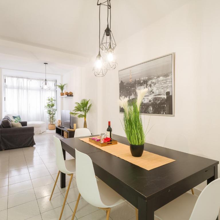 CITY FAMILY Néstor de la Torre - Three-Bedroom Apartment - 26