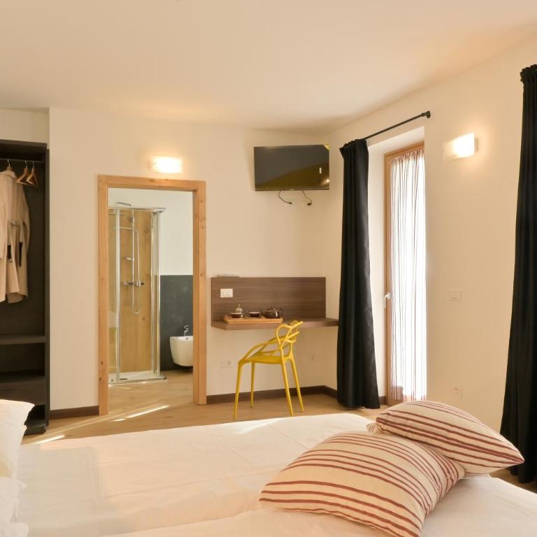 B&B La meridiana - Double or Twin Room with Private Bathroom - 4