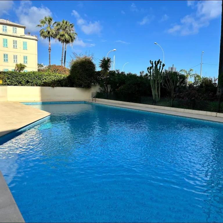 E2C2 - 3pièces vue mer avec piscine & parking - Appartamento con 2 Camere da Letto - 13