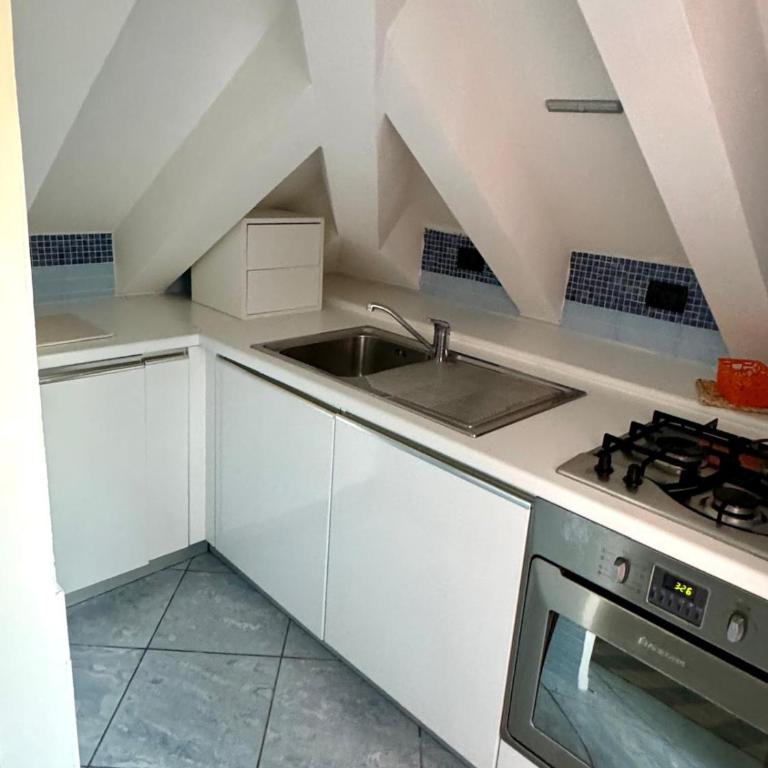 Appartamento sul mare con box auto - Appartamento con 2 Camere da Letto - 22