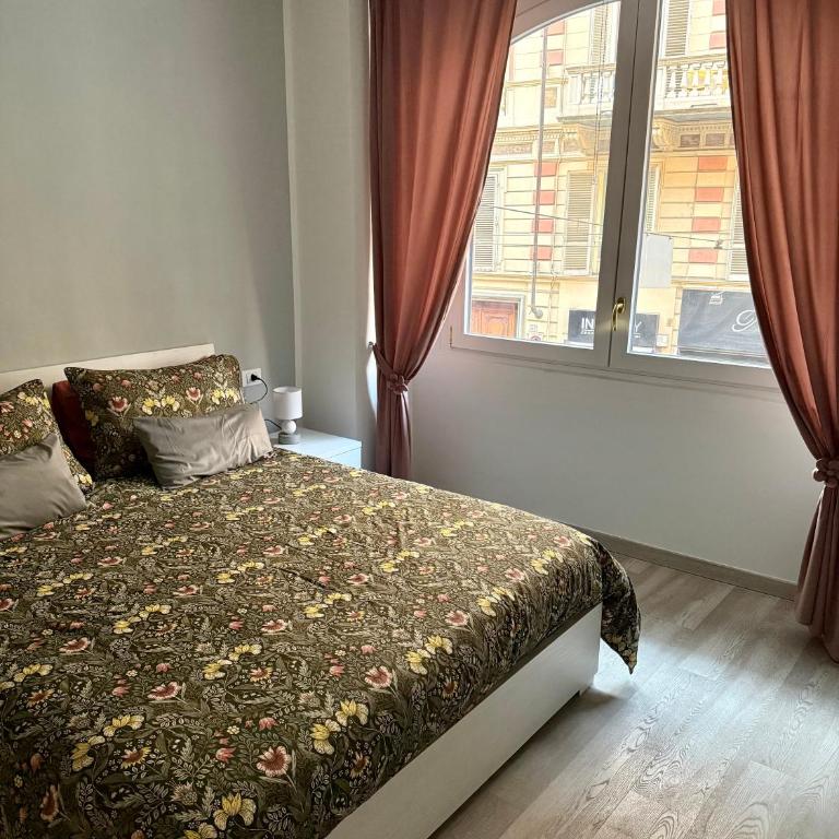 Casa del Girasole - Three-Bedroom Apartment - 2