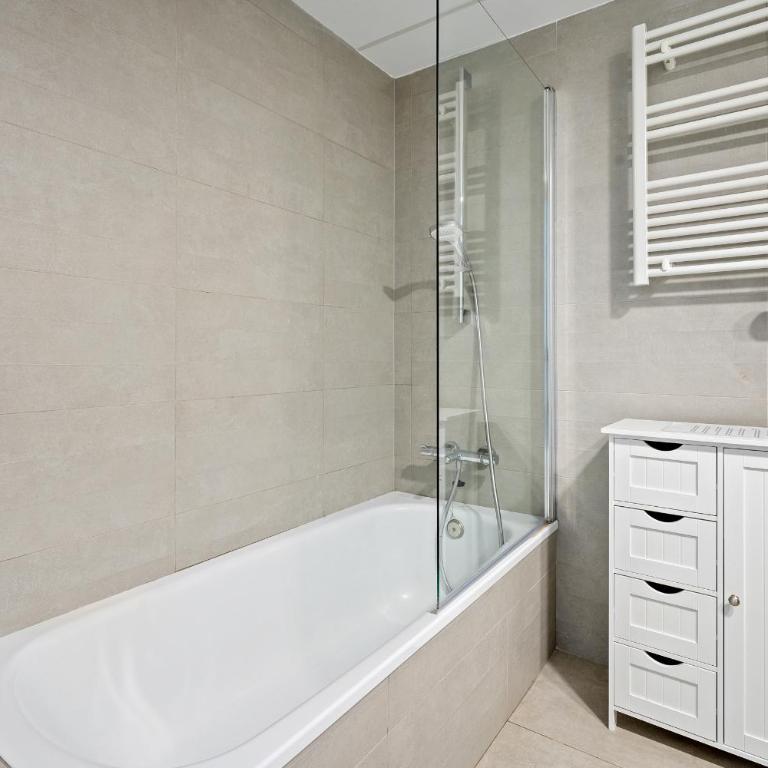 Hauzify I Apartament Jardins d'Aro - Apartamento con terraza - 16