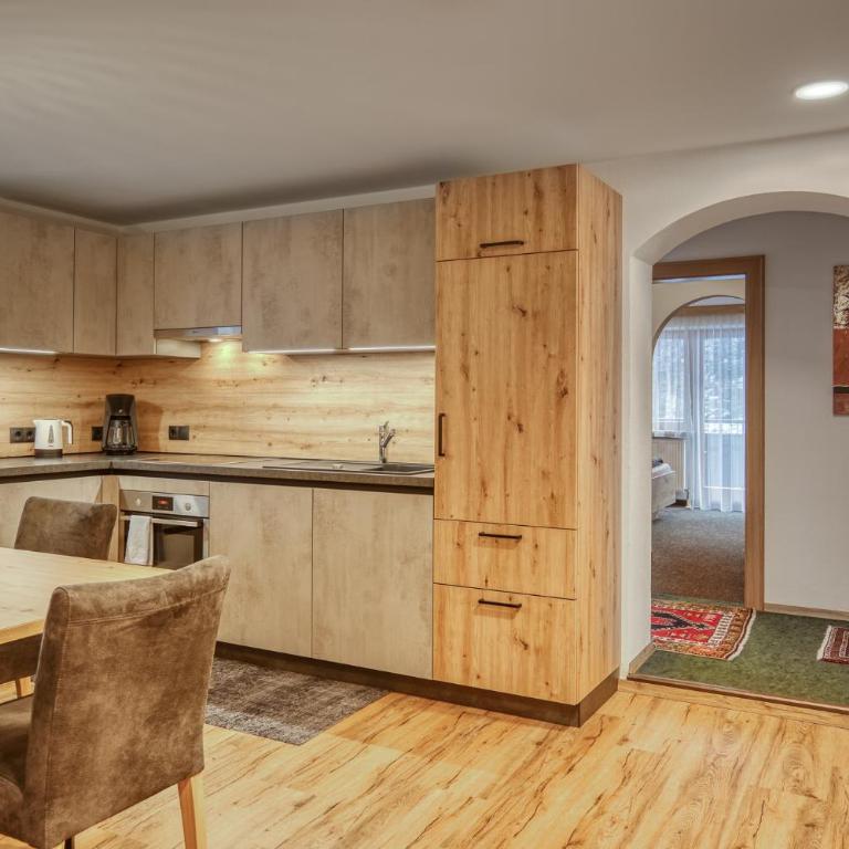 Alpenrose Tux - Apartment - 12