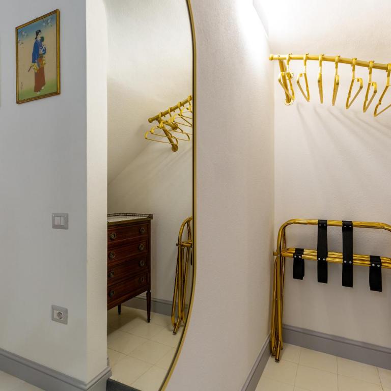 MCH Marina Charming House - Elegant Stay in Cagliari - Appartamento con 1 Camera da Letto e Terrazza - 35