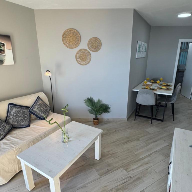 Tu Ventana al Mar Vistas Únicas, Diseño y Relax - One-Bedroom Apartment - 10