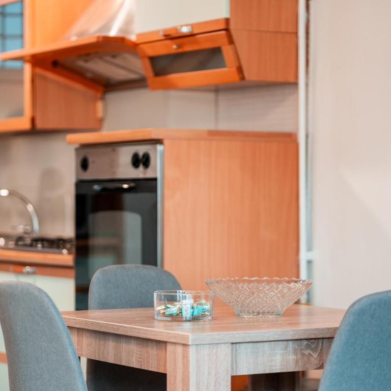 Maisonette Apartment in Heart of Sarajevo - Deluxe Two-Bedroom Apartment with Garden View - 8