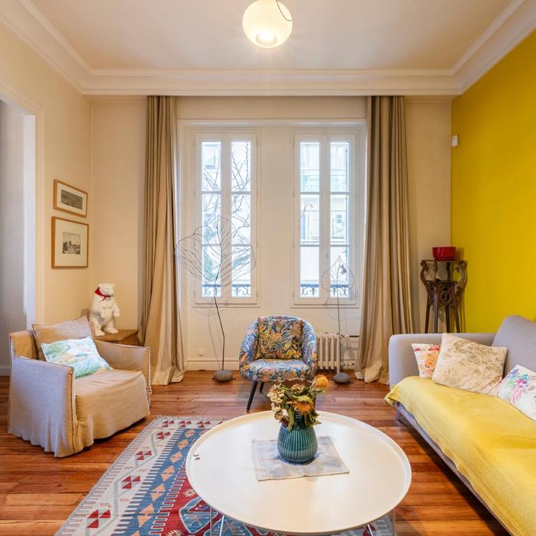 SUPERBE MAISON FAMILIALE AVEC JARDIN AU COEUR DE BIARRITZ - Maison 4 Chambres - 6