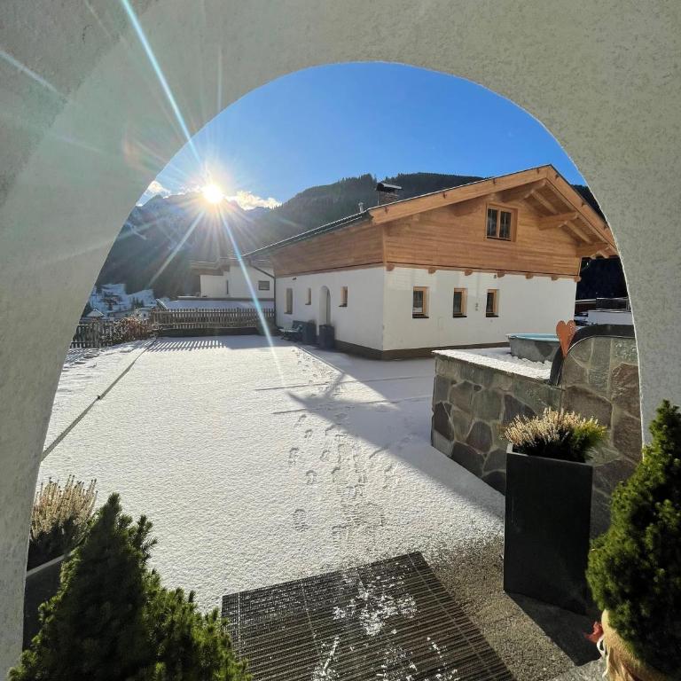 Chalet Andreashof - Ferienhaus mit Dusche - 12