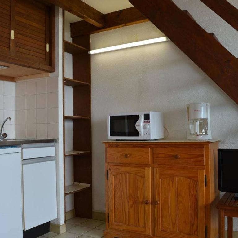 SP080-016 Studio cabine mezzanine 5 couchages SAINT PIERRE LA MER - Appartement 2 Chambres - 9