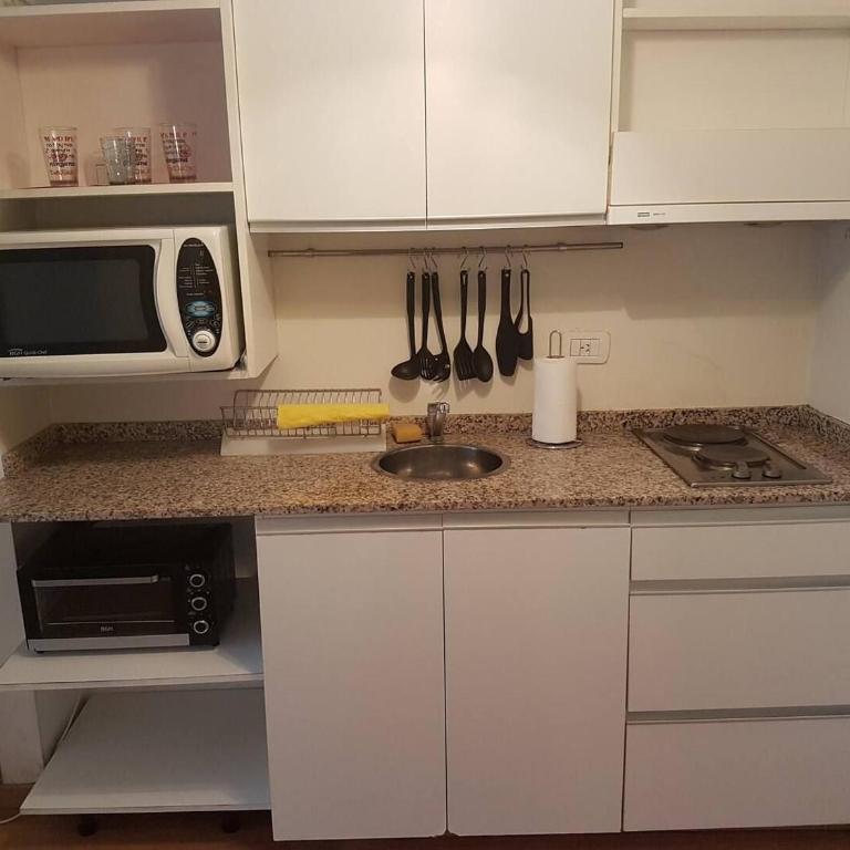 En el Centro, con Balcon y Laundry, cerca del Subte - Apartamento de 1 dormitorio - 25