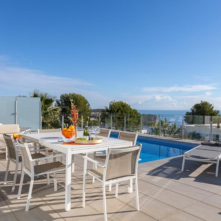 Villa Yansa by Abahana Villas - Villa - 2
